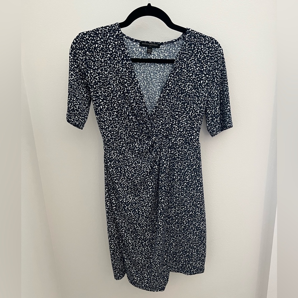 Banana Republic Wrap Dress XXS petite
